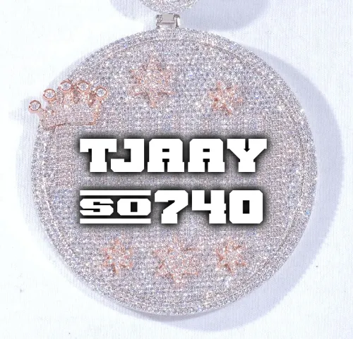 CUSTOM LETTER NECKLACE 3D BIG CROWN DISC sold by The GUU Shop