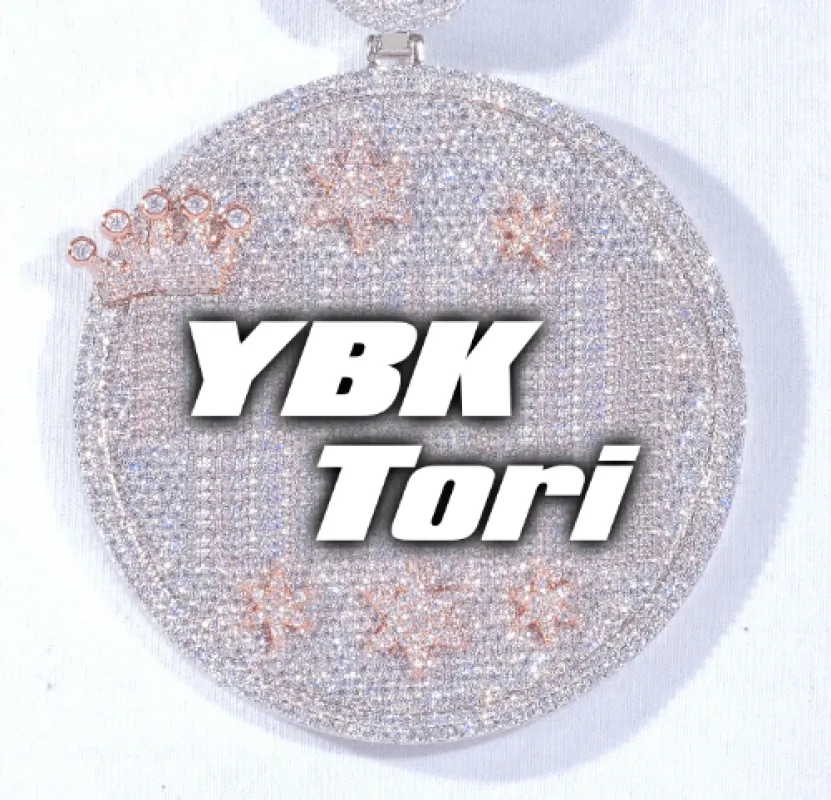 CUSTOM LETTER NECKLACE 3D BIG CROWN DISC sold by The GUU Shop