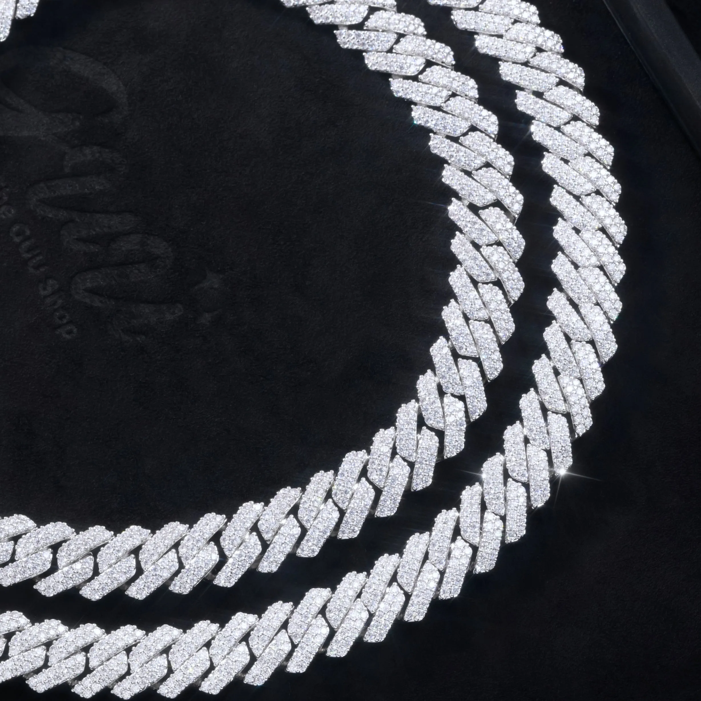 VVS Moissanite 14MM Prong Cuban Link Chain sold by The GUU Shop product image thumbnail 2