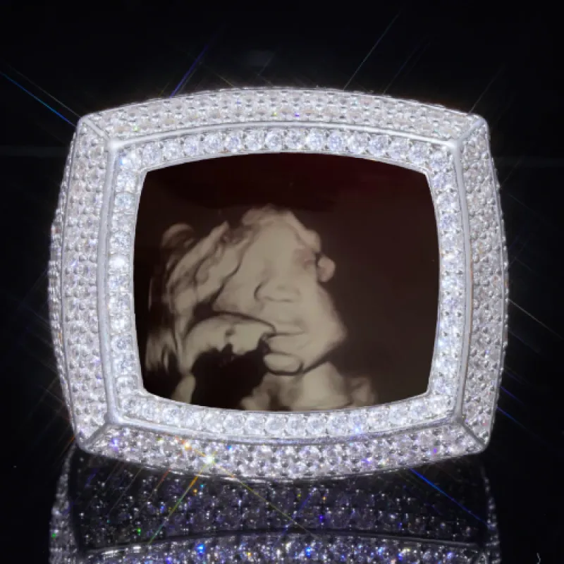 3D CUSTOM PICTURE ICED RING made by The GUU Shop