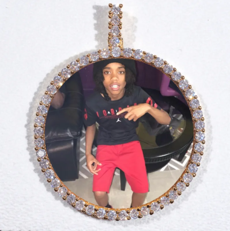 LARGE 3D CIRCLE CUSTOM PICTURE PENDANT sold by The GUU Shop