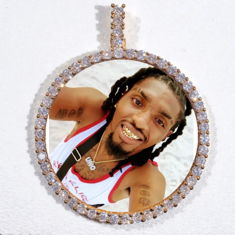 LARGE 3D CIRCLE CUSTOM PICTURE PENDANT made by The GUU Shop