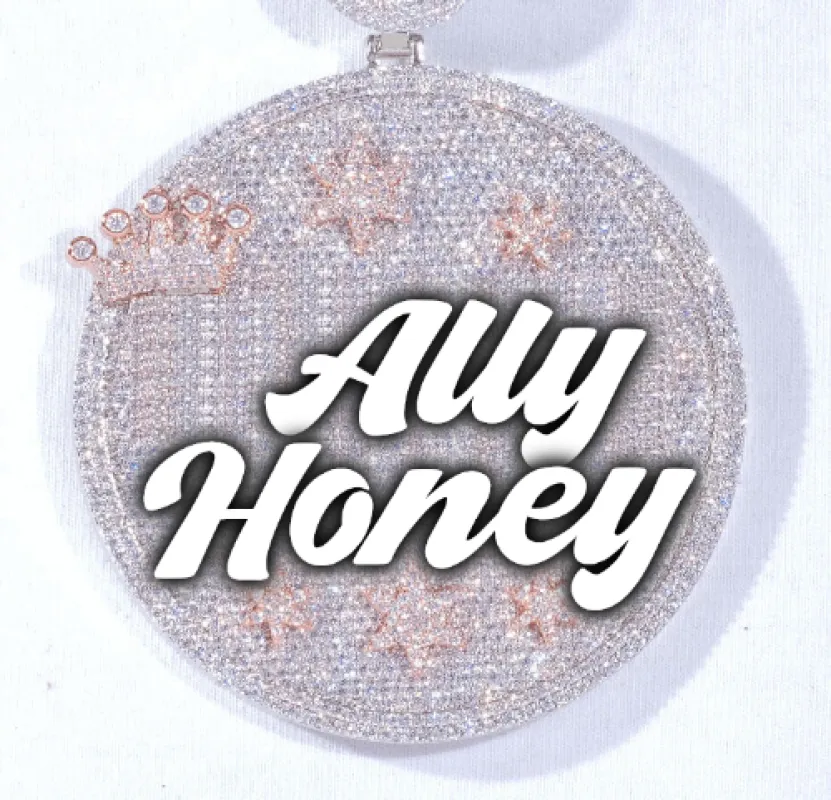 CUSTOM LETTER NECKLACE 3D BIG CROWN DISC sold by The GUU Shop