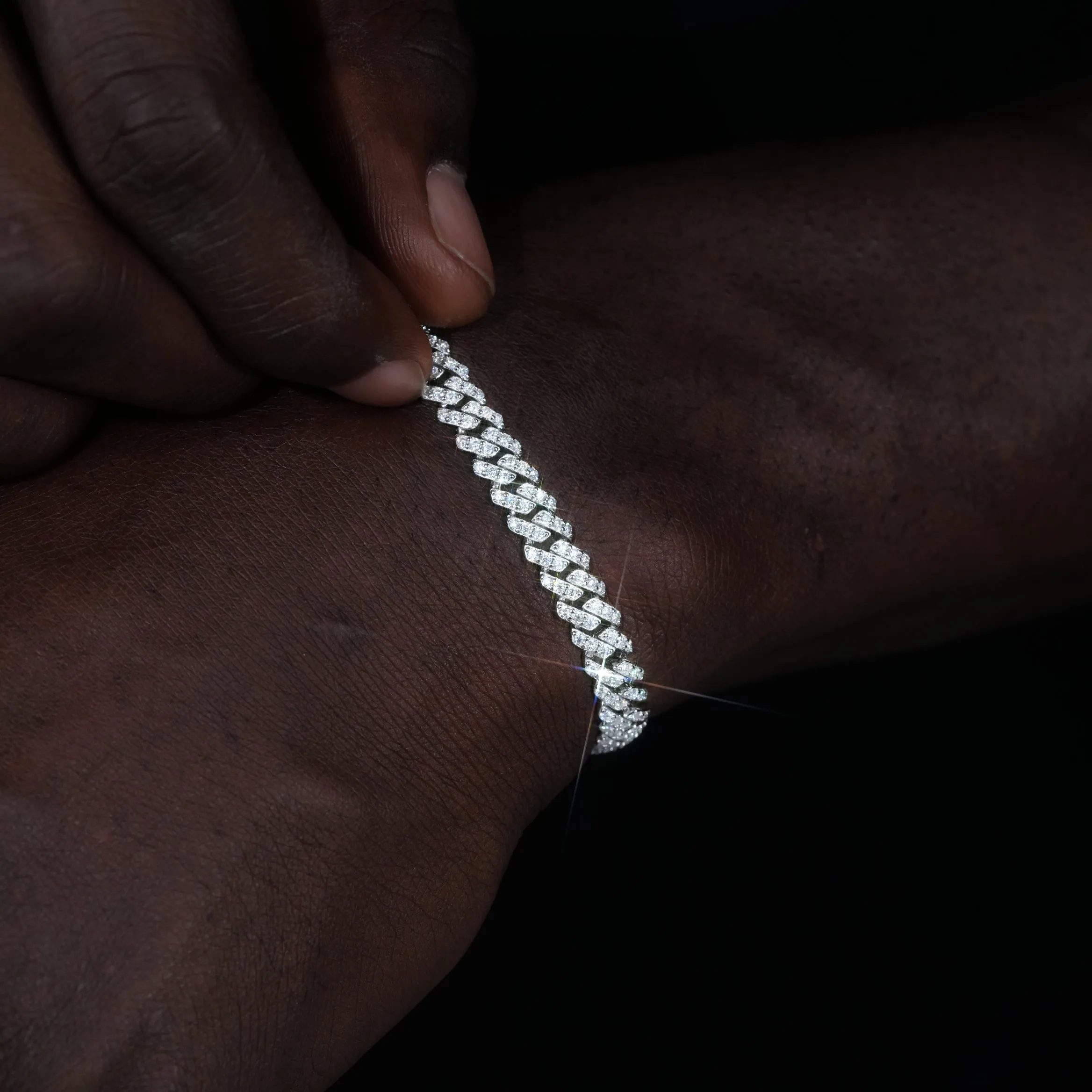 VVS Moissanite 6.5MM Prong Cuban Bracelet sold by The GUU Shop product image thumbnail 4