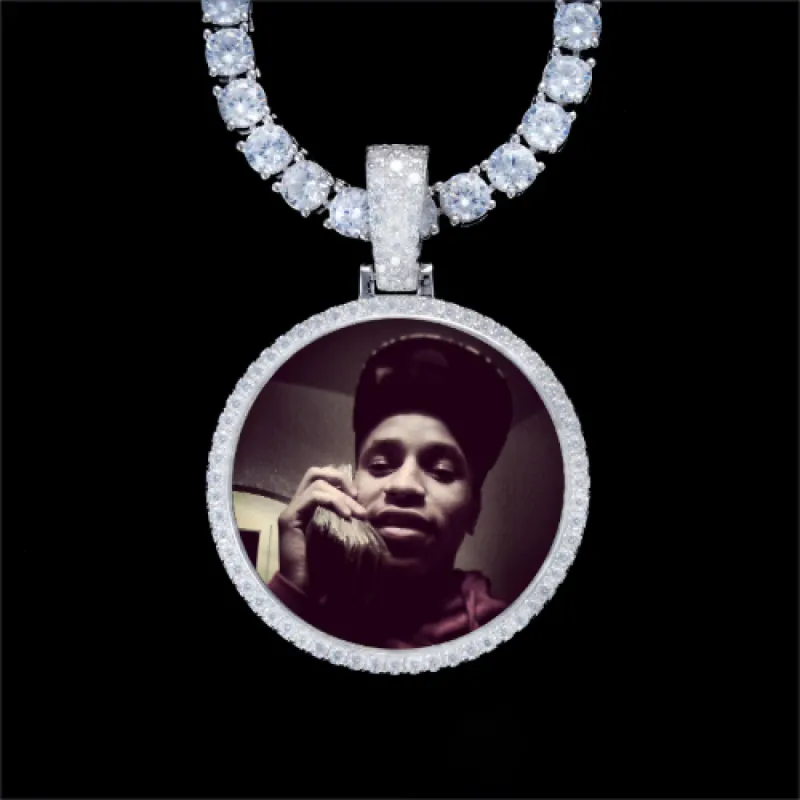 925S & VVS Moissanite 3D Circle Custom Picture Pendant sold by The GUU Shop