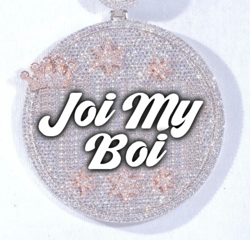 CUSTOM LETTER NECKLACE 3D BIG CROWN DISC made by The GUU Shop