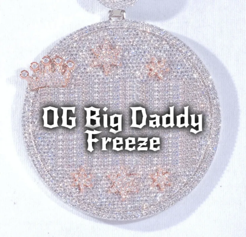 CUSTOM LETTER NECKLACE 3D BIG CROWN DISC sold by The GUU Shop