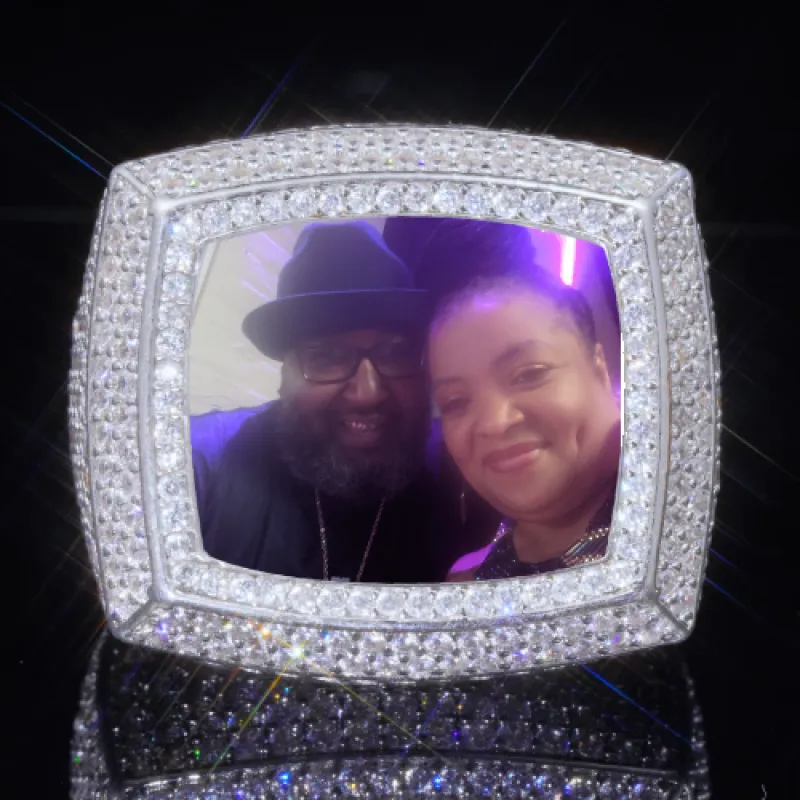 3D CUSTOM PICTURE ICED RING made by The GUU Shop