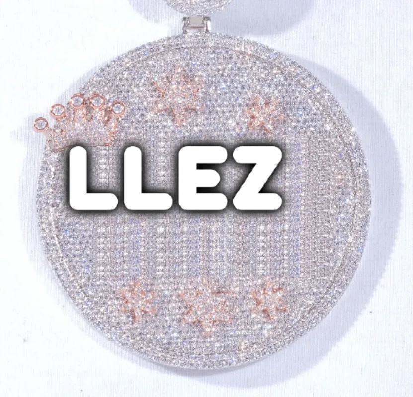 CUSTOM LETTER NECKLACE 3D BIG CROWN DISC made by The GUU Shop