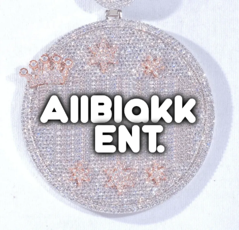 CUSTOM LETTER NECKLACE 3D BIG CROWN DISC made by The GUU Shop