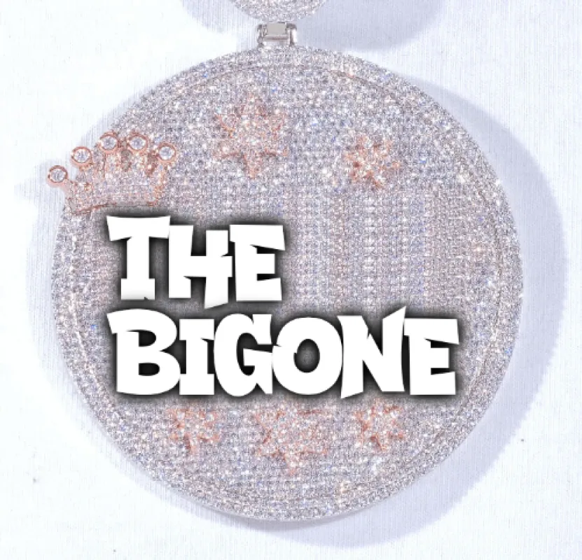 CUSTOM LETTER NECKLACE 3D BIG CROWN DISC made by The GUU Shop