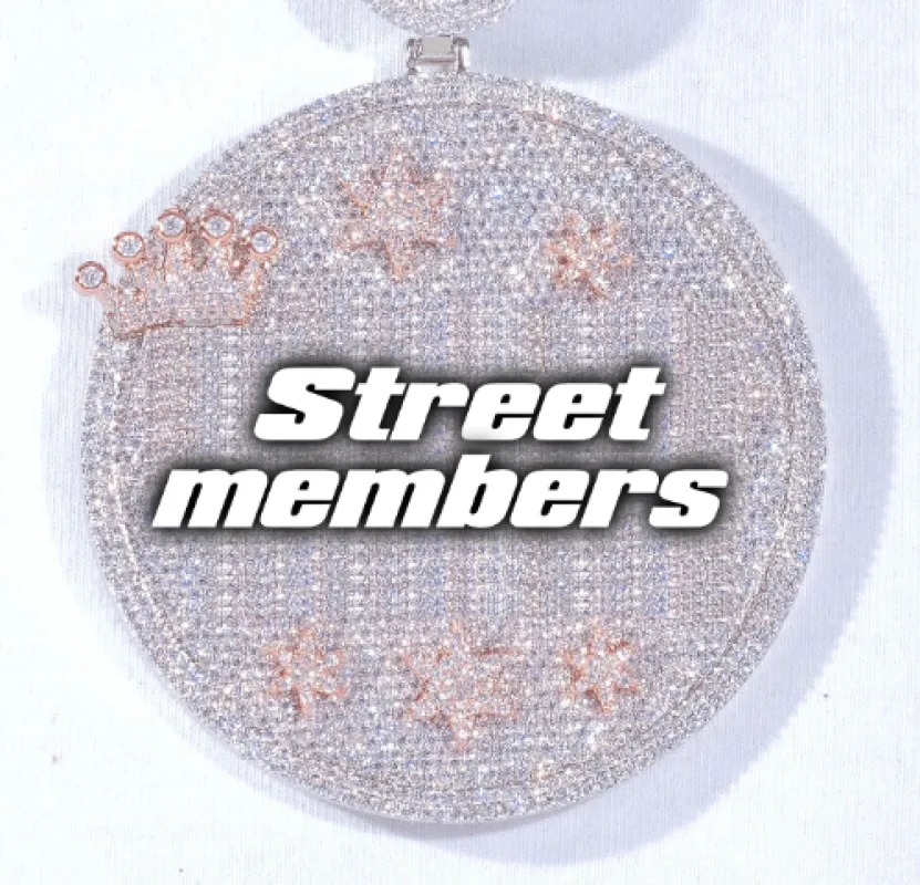 CUSTOM LETTER NECKLACE 3D BIG CROWN DISC made by The GUU Shop