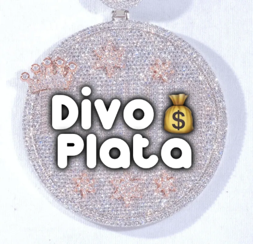 CUSTOM LETTER NECKLACE 3D BIG CROWN DISC made by The GUU Shop