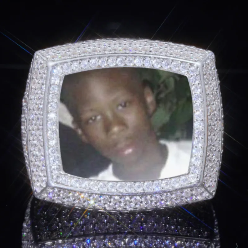 3D CUSTOM PICTURE ICED RING made by The GUU Shop