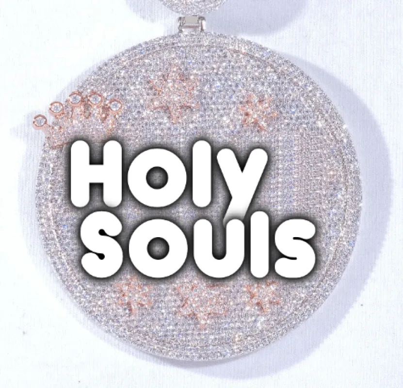 CUSTOM LETTER NECKLACE 3D BIG CROWN DISC made by The GUU Shop