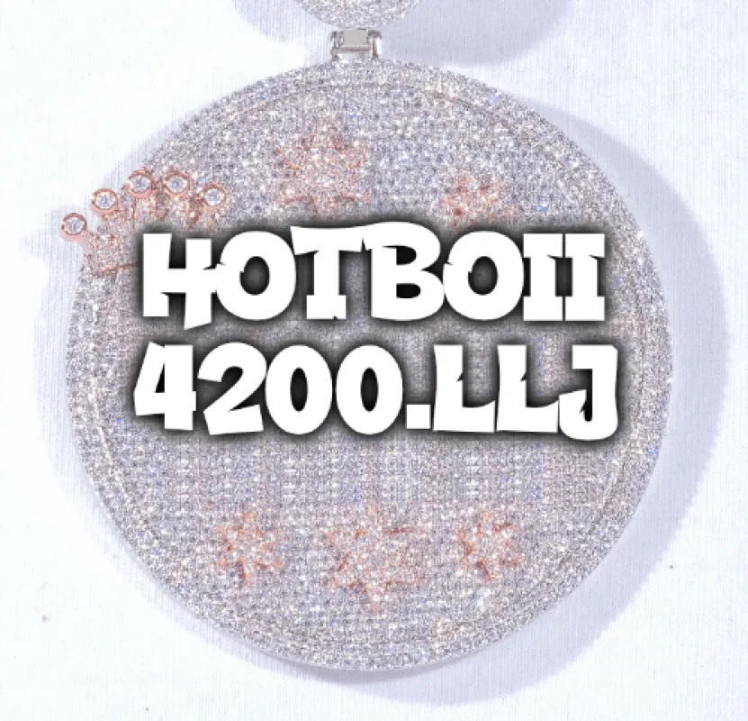CUSTOM LETTER NECKLACE 3D BIG CROWN DISC made by The GUU Shop
