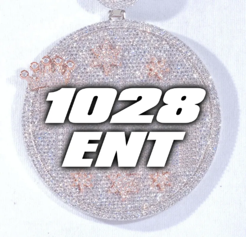 CUSTOM LETTER NECKLACE 3D BIG CROWN DISC made by The GUU Shop