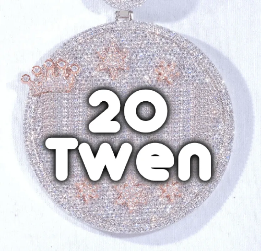 CUSTOM LETTER NECKLACE 3D BIG CROWN DISC made by The GUU Shop