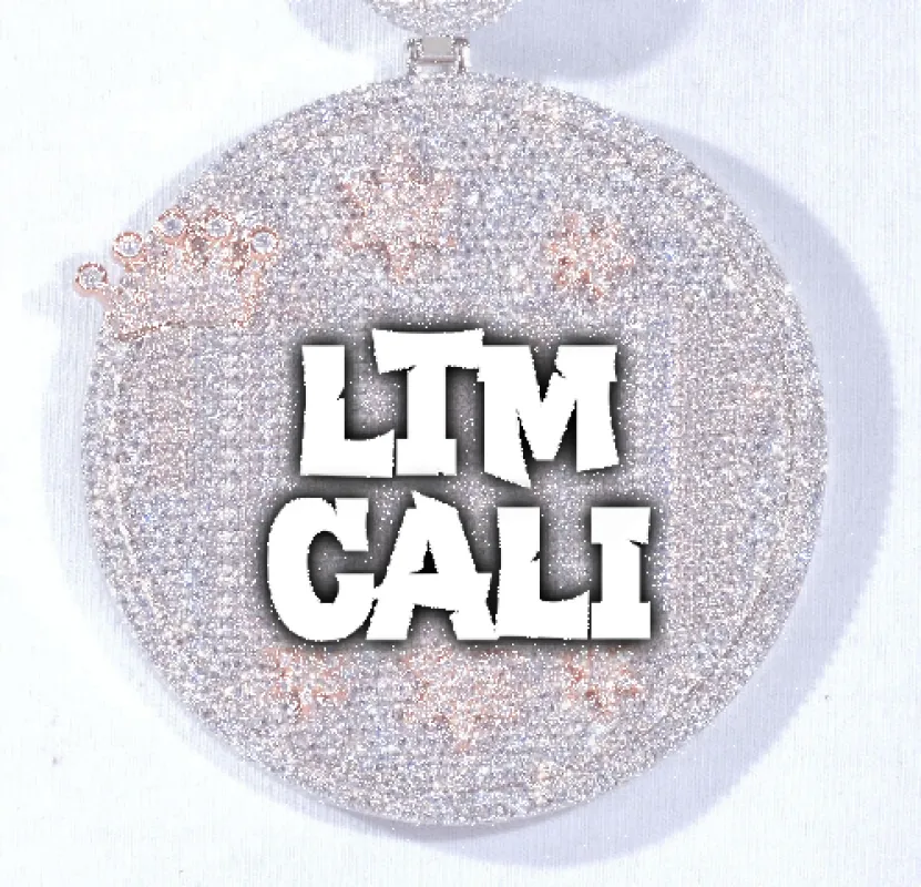 CUSTOM LETTER NECKLACE 3D BIG CROWN DISC made by The GUU Shop