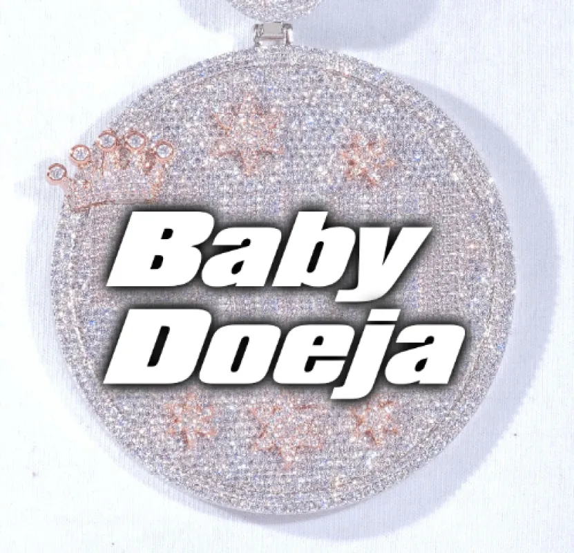 CUSTOM LETTER NECKLACE 3D BIG CROWN DISC made by The GUU Shop