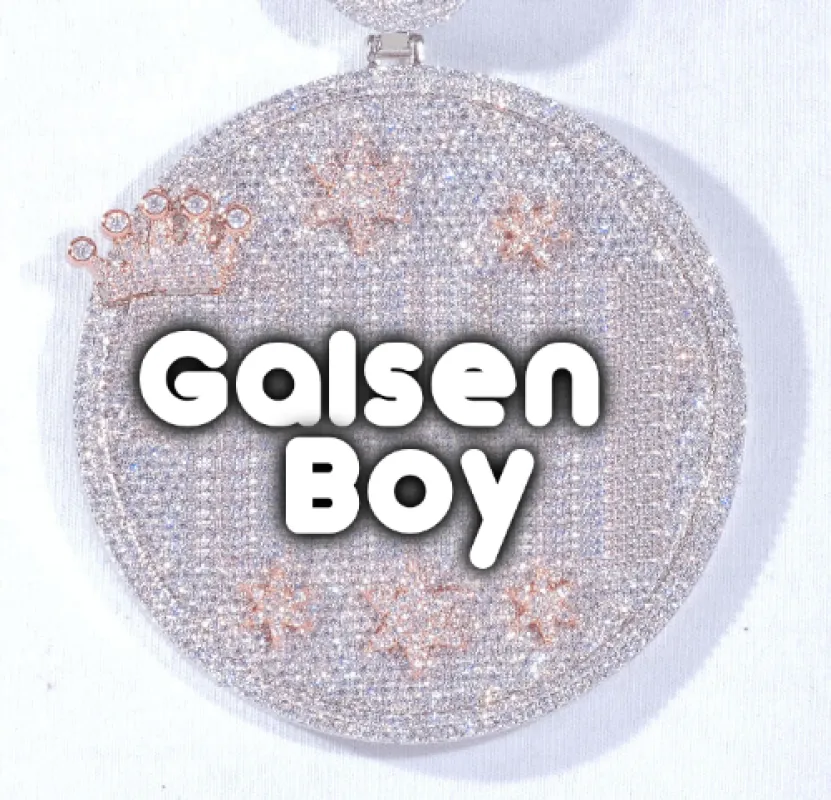 CUSTOM LETTER NECKLACE 3D BIG CROWN DISC made by The GUU Shop