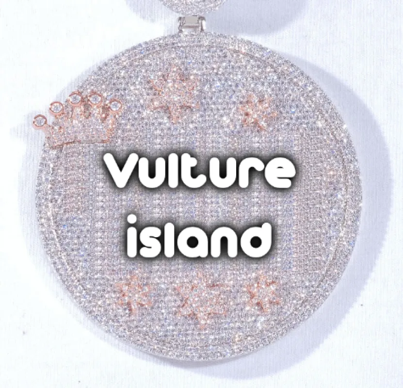 CUSTOM LETTER NECKLACE 3D BIG CROWN DISC made by The GUU Shop