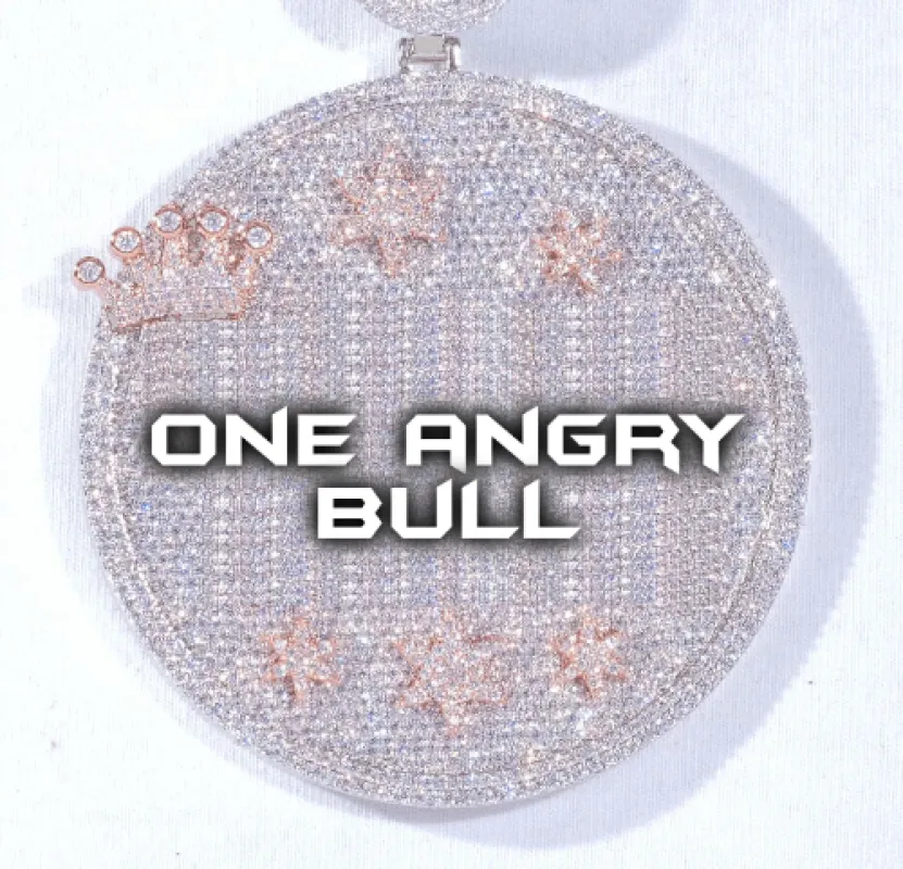 CUSTOM LETTER NECKLACE 3D BIG CROWN DISC made by The GUU Shop