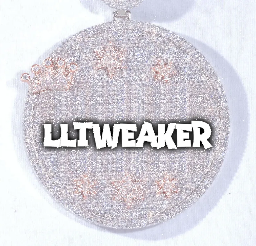 CUSTOM LETTER NECKLACE 3D BIG CROWN DISC made by The GUU Shop