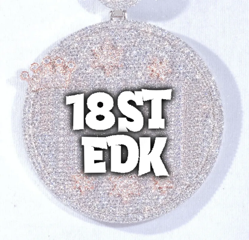 CUSTOM LETTER NECKLACE 3D BIG CROWN DISC made by The GUU Shop