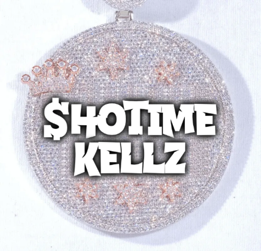 CUSTOM LETTER NECKLACE 3D BIG CROWN DISC made by The GUU Shop