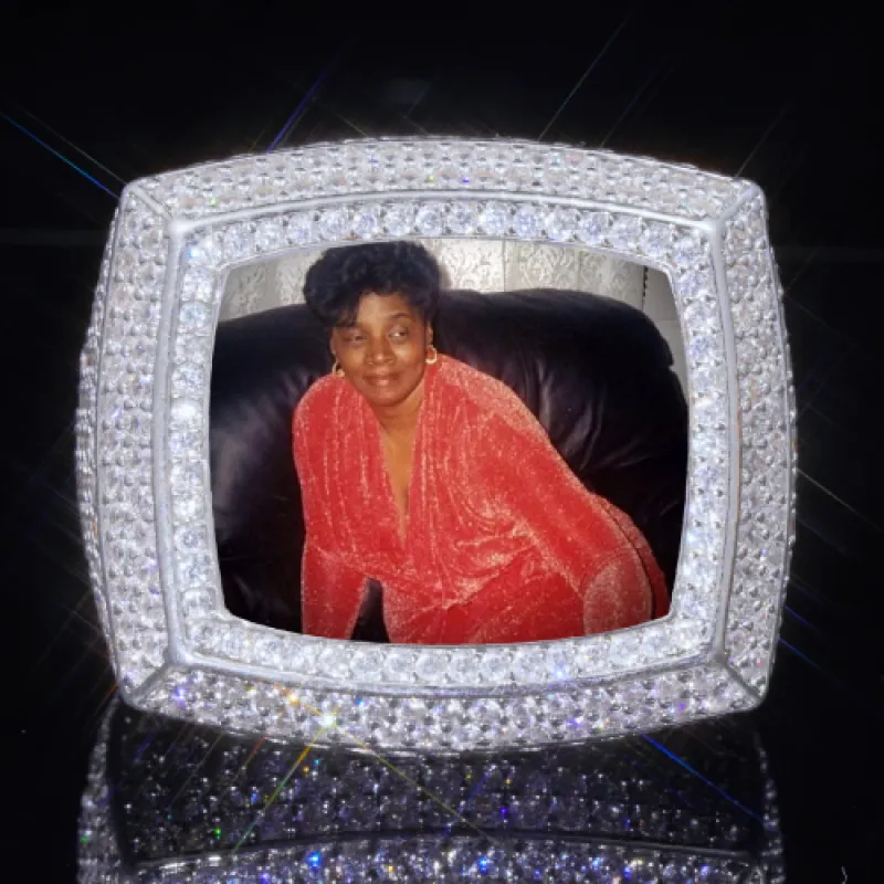 3D CUSTOM PICTURE ICED RING made by The GUU Shop