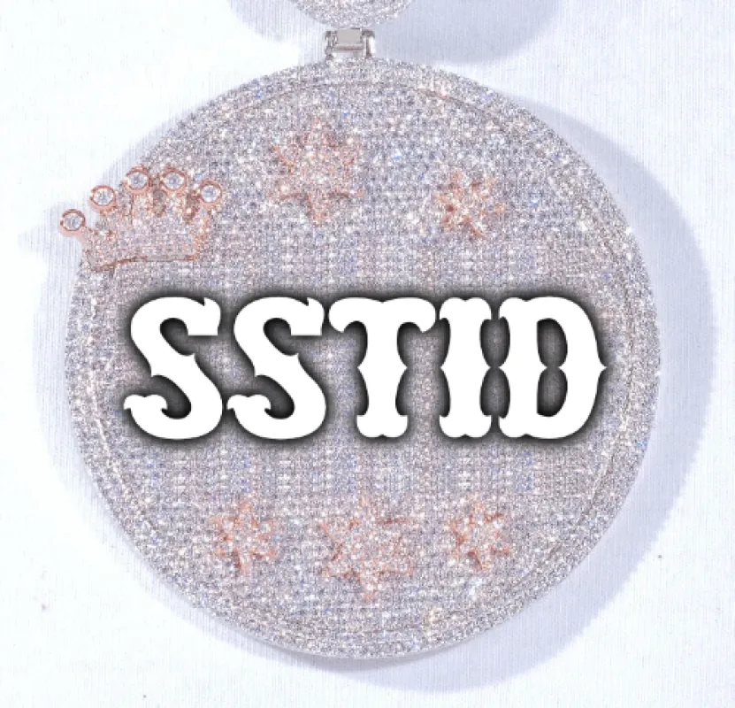 CUSTOM LETTER NECKLACE 3D BIG CROWN DISC made by The GUU Shop