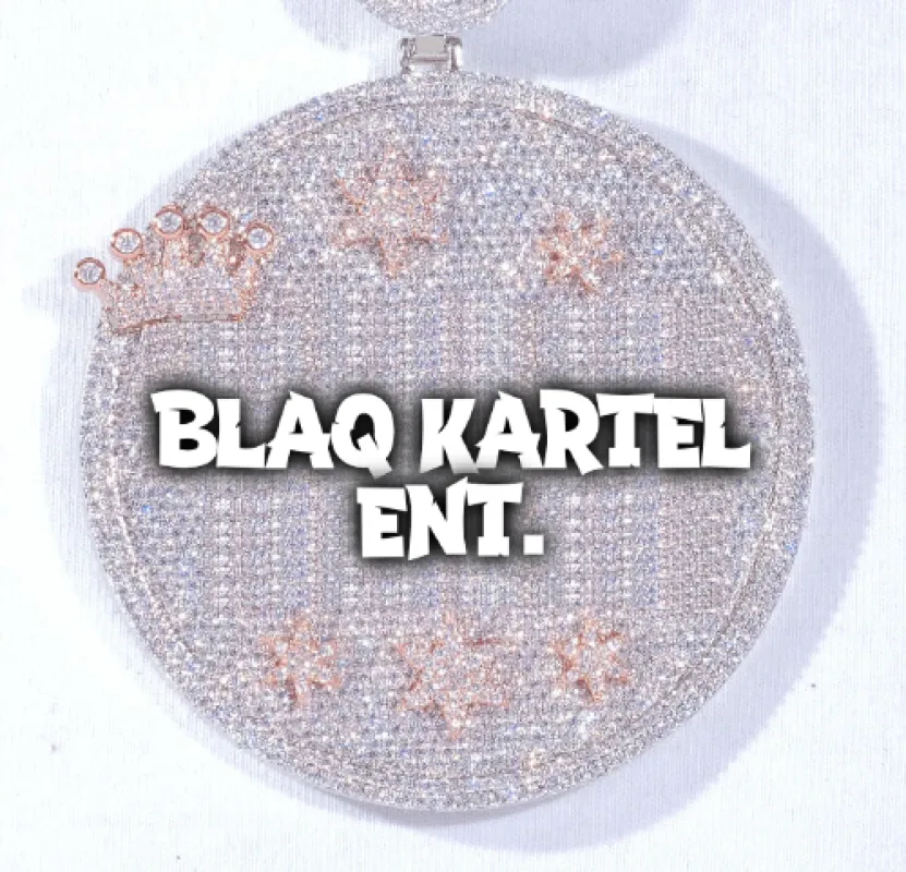 CUSTOM LETTER NECKLACE 3D BIG CROWN DISC made by The GUU Shop