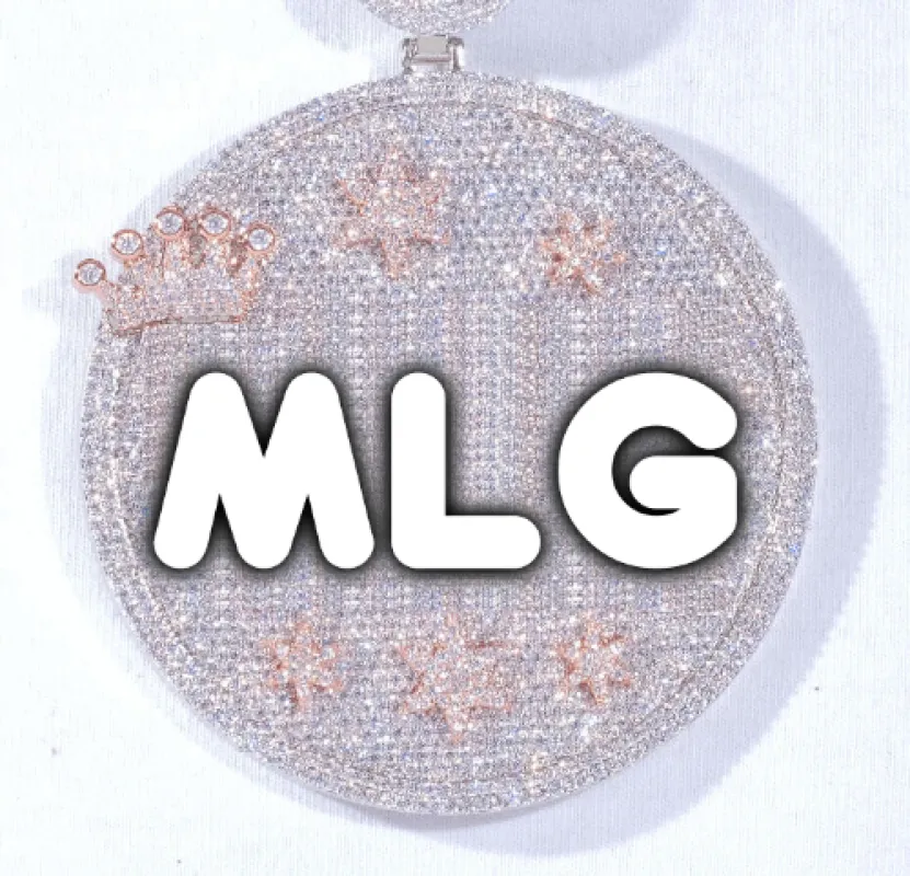 CUSTOM LETTER NECKLACE 3D BIG CROWN DISC made by The GUU Shop