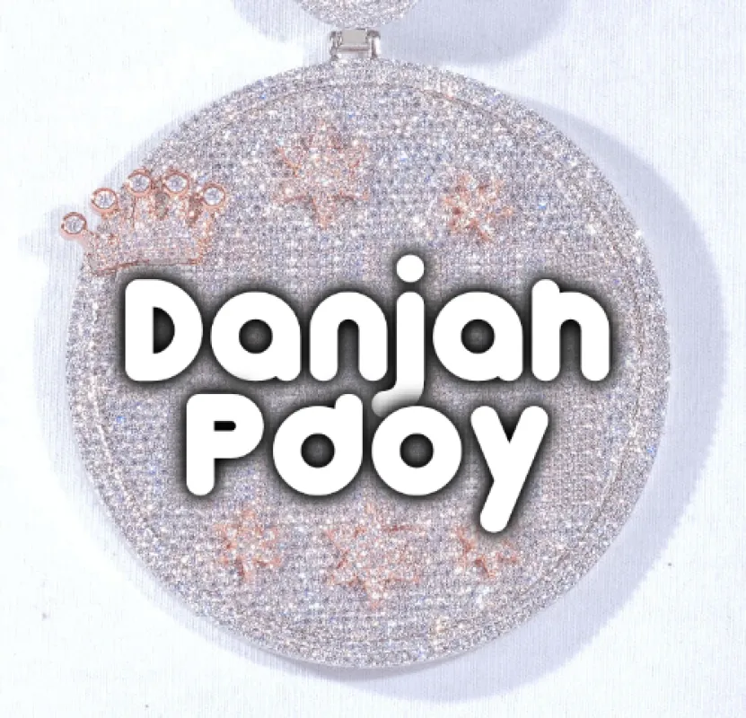 CUSTOM LETTER NECKLACE 3D BIG CROWN DISC made by The GUU Shop