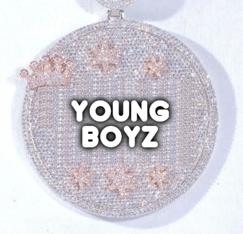 CUSTOM LETTER NECKLACE 3D BIG CROWN DISC made by The GUU Shop