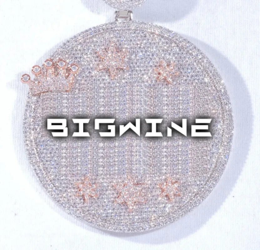 CUSTOM LETTER NECKLACE 3D BIG CROWN DISC made by The GUU Shop