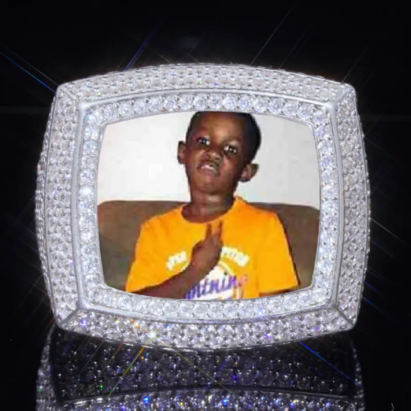 3D CUSTOM PICTURE ICED RING made by The GUU Shop