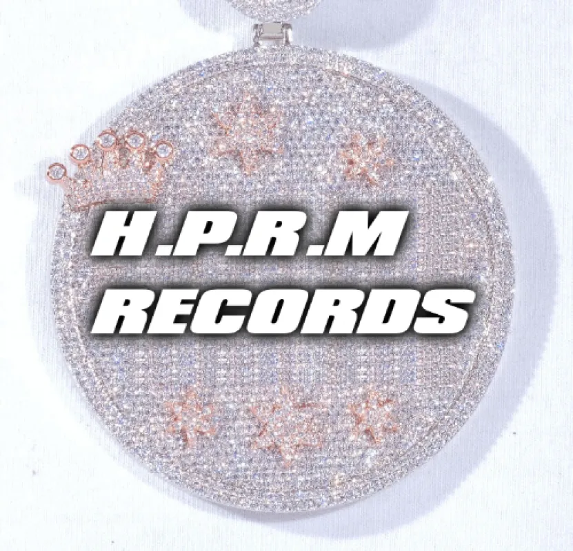 CUSTOM LETTER NECKLACE 3D BIG CROWN DISC made by The GUU Shop