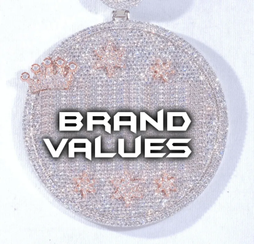 CUSTOM LETTER NECKLACE 3D BIG CROWN DISC made by The GUU Shop