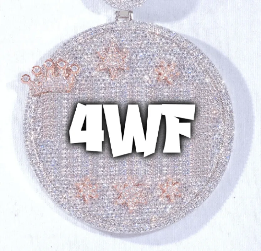 CUSTOM LETTER NECKLACE 3D BIG CROWN DISC made by The GUU Shop