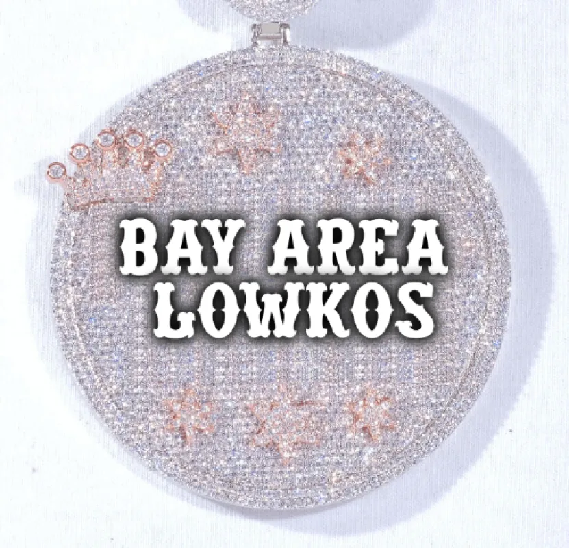 CUSTOM LETTER NECKLACE 3D BIG CROWN DISC made by The GUU Shop