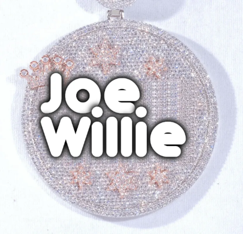 CUSTOM LETTER NECKLACE 3D BIG CROWN DISC made by The GUU Shop