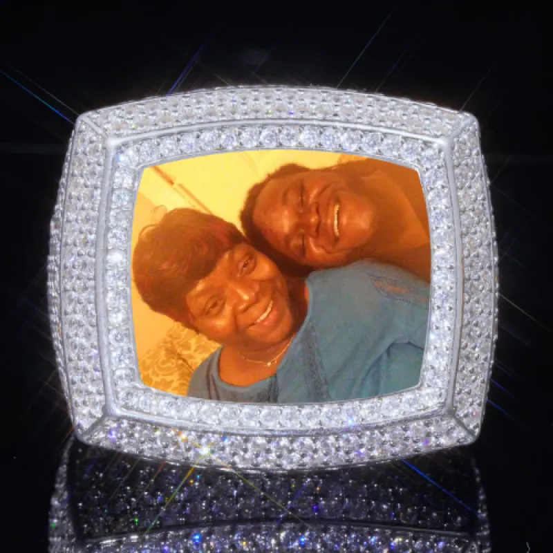 3D CUSTOM PICTURE ICED RING made by The GUU Shop