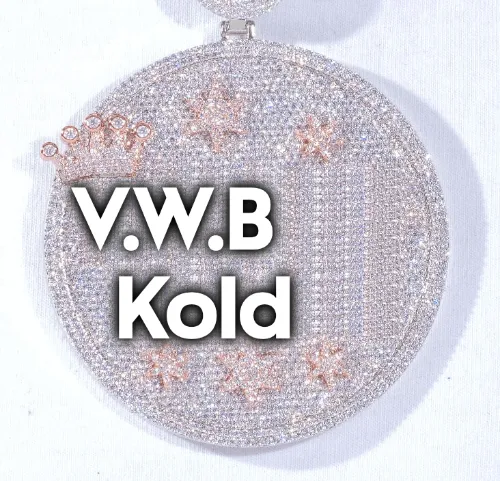 CUSTOM LETTER NECKLACE 3D BIG CROWN DISC sold by The GUU Shop