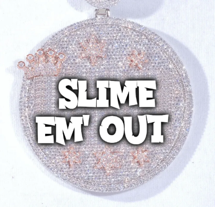 CUSTOM LETTER NECKLACE 3D BIG CROWN DISC made by The GUU Shop