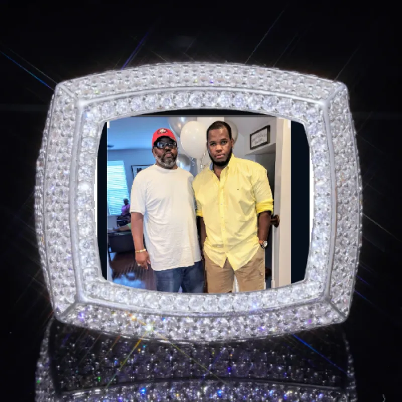 3D CUSTOM PICTURE ICED RING made by The GUU Shop