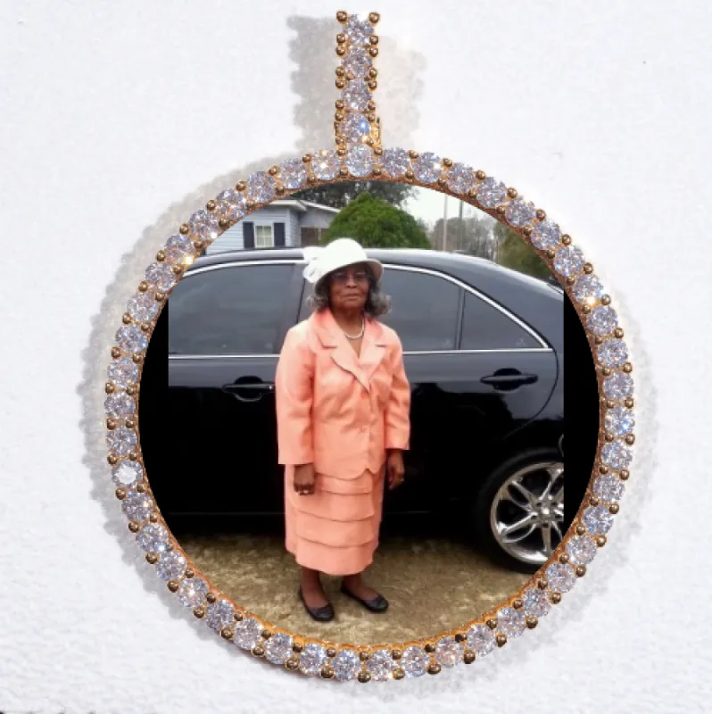 LARGE 3D CIRCLE CUSTOM PICTURE PENDANT sold by The GUU Shop