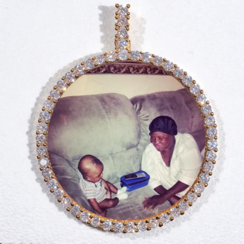 LARGE 3D CIRCLE CUSTOM PICTURE PENDANT sold by The GUU Shop