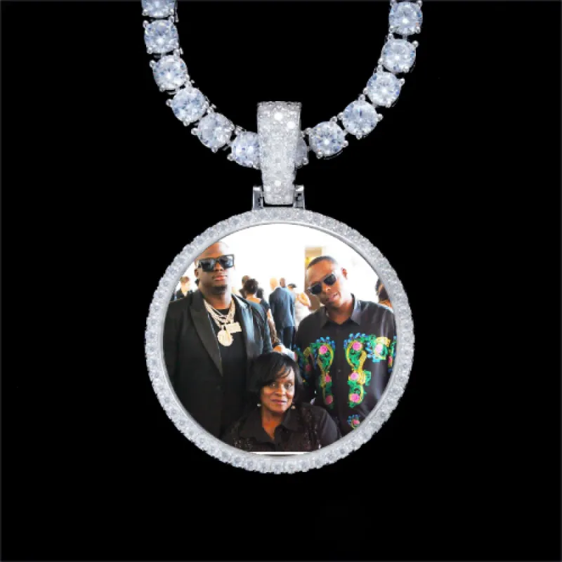 925S & VVS Moissanite 3D Circle Custom Picture Pendant sold by The GUU Shop